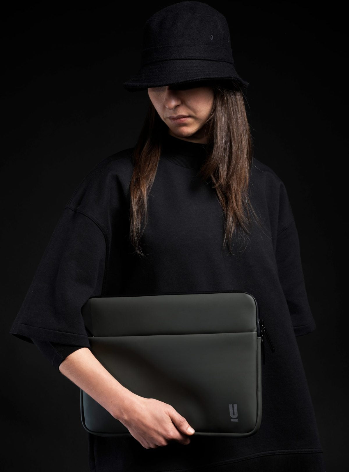Bolsa p/portátil URBAN PC Sleeve - 13/14" - Black