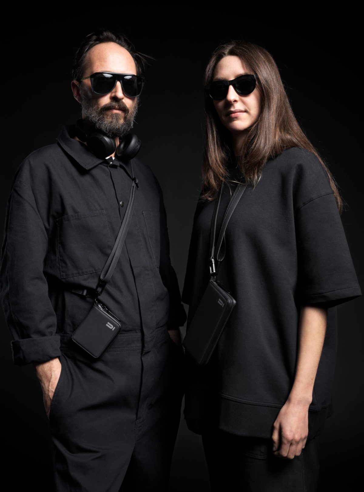 Carteira URBAN Round Square Wallet - Black