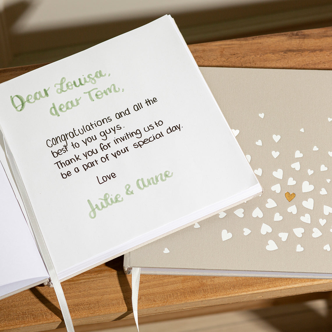 Livro de Honra RADER - Hearts