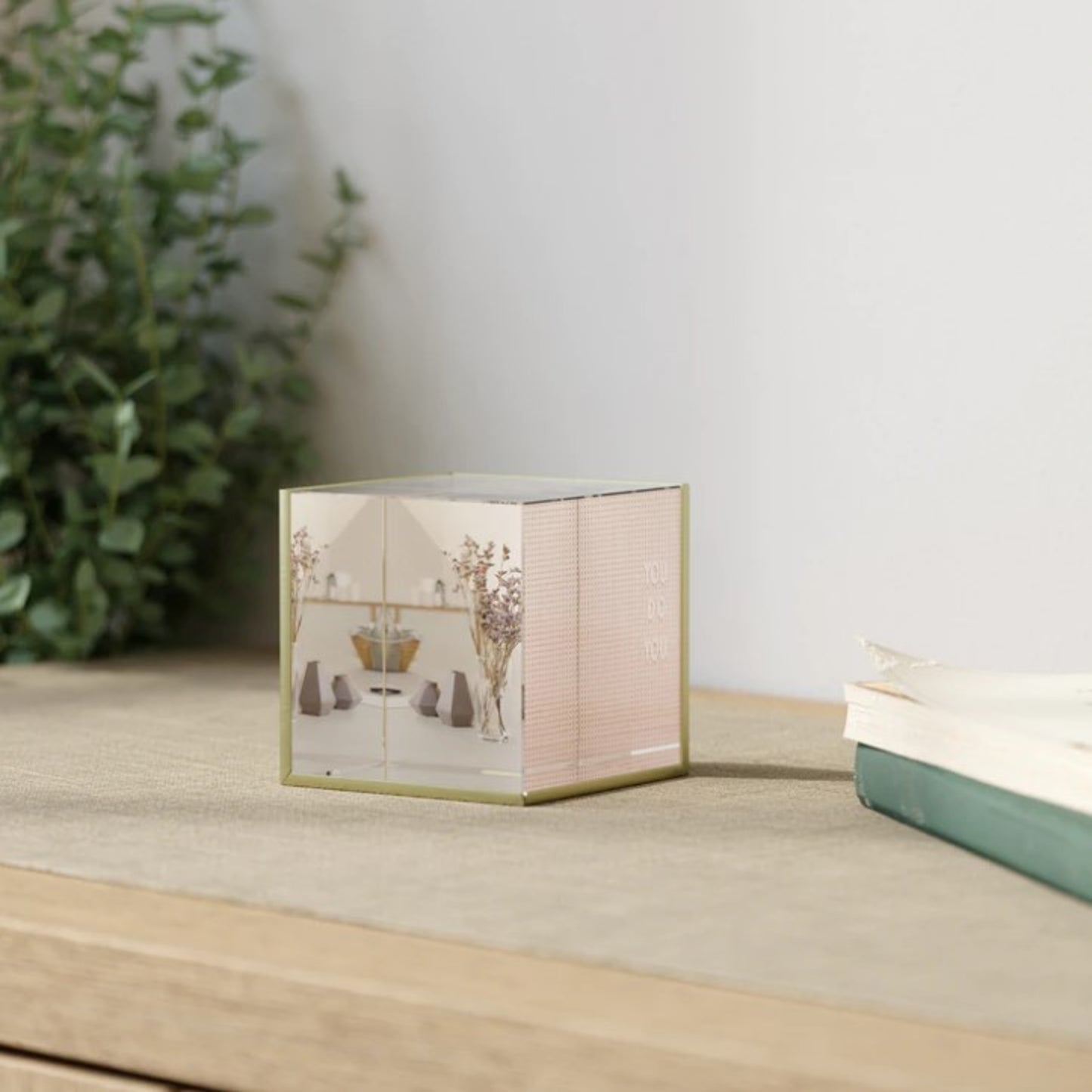 Moldura UMBRA Ice Frame - Mat Brass